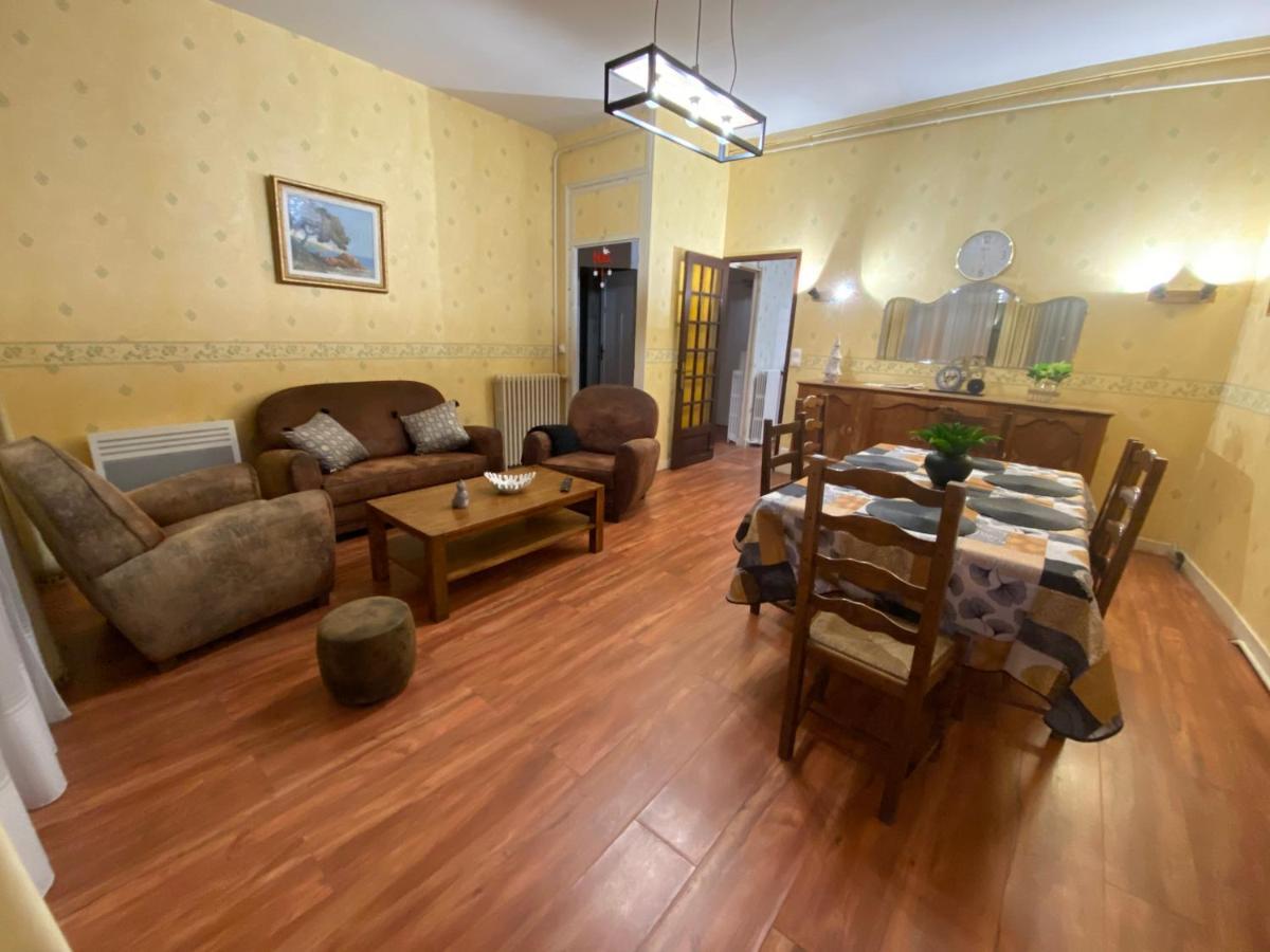 Chez Benjamin - Centre D'Azay Le Rideau Appartement Buitenkant foto